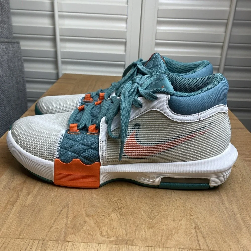 Nike LeBron Witness 8 CANNON Basketball Men's White Orange Green Sz 10.5 READ
